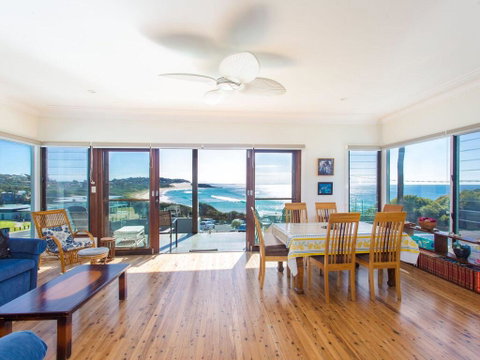 18 Cliff Road - Australia Accommodation 0