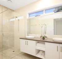 18 on Rayner - swish apartment Myrtleford - Australia Accommodation