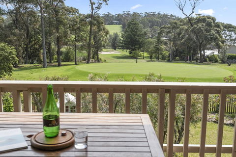 19 Buchan Street - Mollymooks Tee To Sea - Australia Accommodation 0
