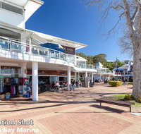2 'Seashells' 21-23 Magnus Street - pool  lift  aircon - Australia Accommodation