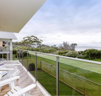 2 'The Helm' 22 Voyager Cl - Stunning waterfront unit with Air Conditioning - Australia Accommodation