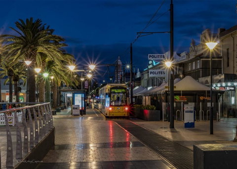 2 Bedroom Apt With Balcony & Air Con In Plympton - Australia Accommodation 2