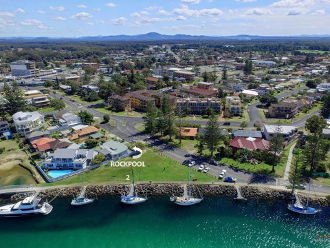 2 Rockpool Road - Australia Accommodation 0