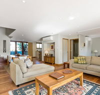 2/21-25 Fletcher Street - Casablanca at Bogarts - Australia Accommodation