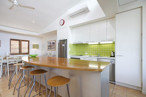 2/22 Stevens - Australia Accommodation 0