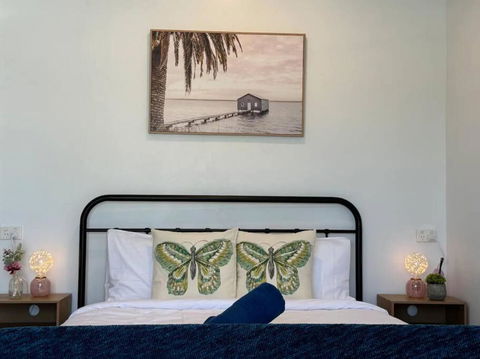 Convenient 2 Bedroom House Unit In Salisbury - Australia Accommodation 3