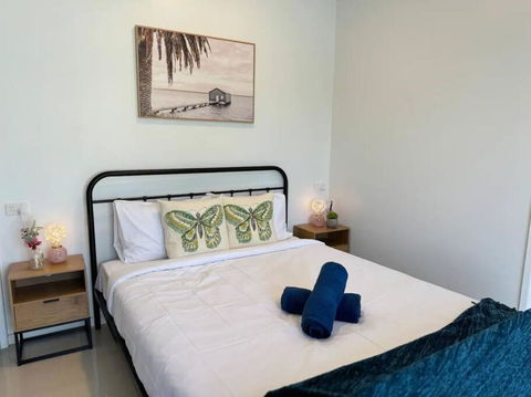 Convenient 2 Bedroom House Unit In Salisbury - Australia Accommodation 2