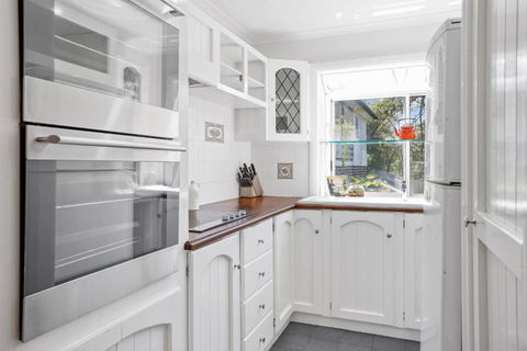 Cosy Adelaide Hills Getaway - Australia Accommodation 3