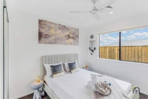 Cozy&Luminous 4-bedroom House - Australia Accommodation 2