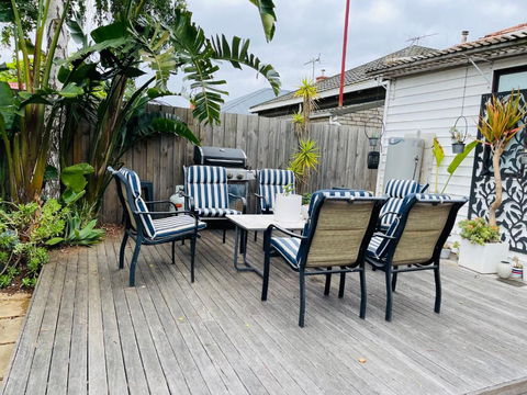 D103 Lemon Tree House - Australia Accommodation 1