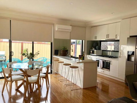 D111 Special Melbourne Retreat - Australia Accommodation 0