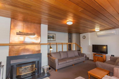 Dauphine 3 23 Townsend Street - Australia Accommodation 4
