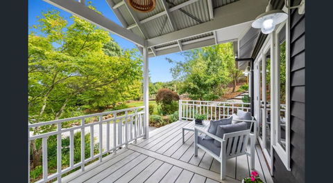 Daylesford Lake Garden Villas - Australia Accommodation 2