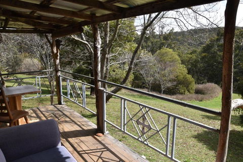Daylesford Le Shack Secluded Cottage - Australia Accommodation 3