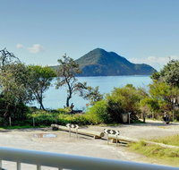 3 'Albacore' 12 Ondine Close - waterfront pool lift  views - Australia Accommodation