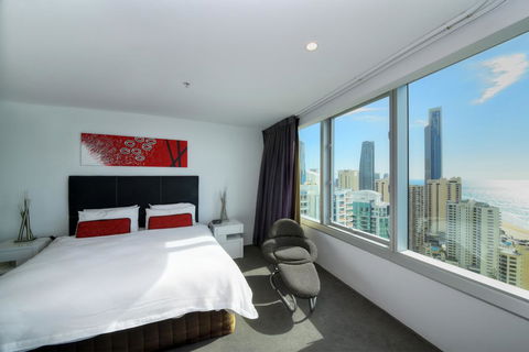 3 Bedroom Ocean View Private Apartment In Surfers Paradise - Australia Accommodation 2