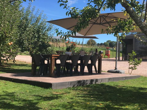 3 Willows Vineyard Cottage - Australia Accommodation 1