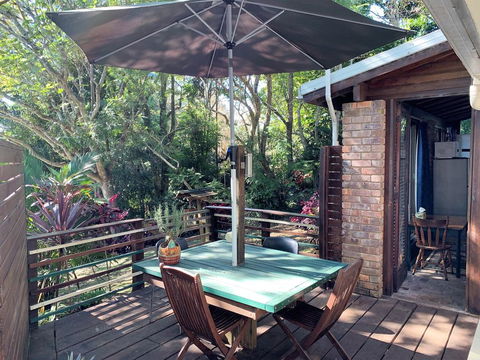 305 Montville - The Artist's Cottage - Australia Accommodation 2