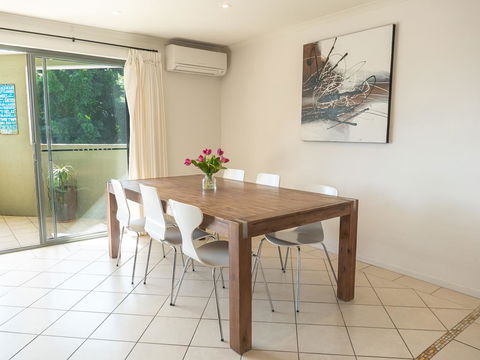 4/4 On First - Australia Accommodation 3