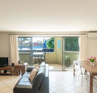 4/4 On First - Australia Accommodation