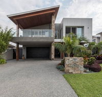 5 Liamina Avenue Apartment - Australia Accommodation