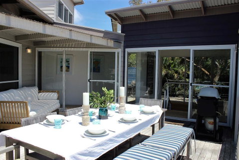5 ON COAST - Australia Accommodation 1