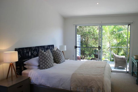 5 ON COAST - Australia Accommodation 3
