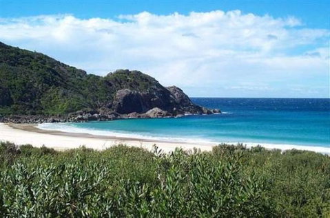 8 ON COAST (4 Night Min) - Australia Accommodation 1
