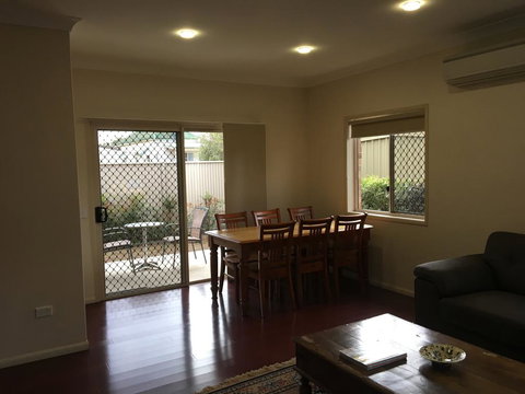 89 On Guy - Australia Accommodation 3