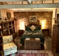 A La Folly - Australia Accommodation