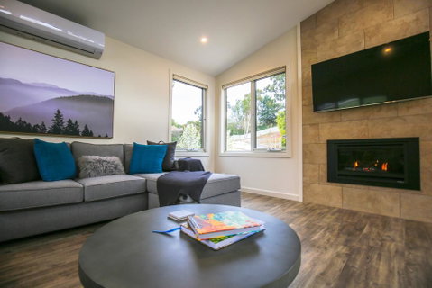 A Pear Tree Loft - Australia Accommodation 2
