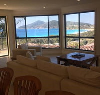 A Vista Townhouse 1 - Australia Accommodation