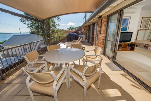 A Yachtsmans Rest, Unit 4/37 Victoria Parade - Australia Accommodation 1
