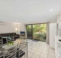 Aanuka Tropical Spa Bure - Australia Accommodation