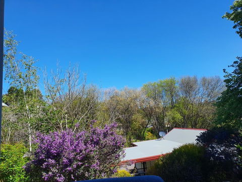 Abelia Cottages SPA LAKESIDE COTTAGE NO 1 - Australia Accommodation 2