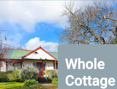 Abelia Cottages SPA LAKESIDE COTTAGE NO 1 - Australia Accommodation 0