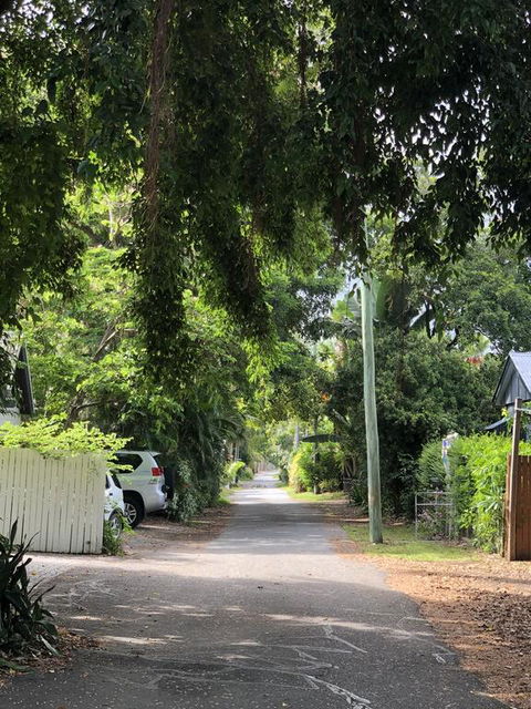 Absolute Beach Frontage, Family Friendly, Home Away From Home - Australia Accommodation 2
