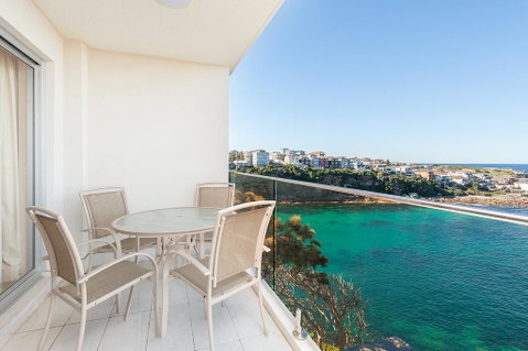 Absolute Water Front Coogee!!! - Australia Accommodation 2