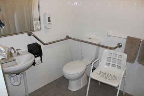 Acacia Motor Inn - Australia Accommodation 2
