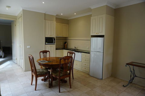 Acacia Terraces - Australia Accommodation 2