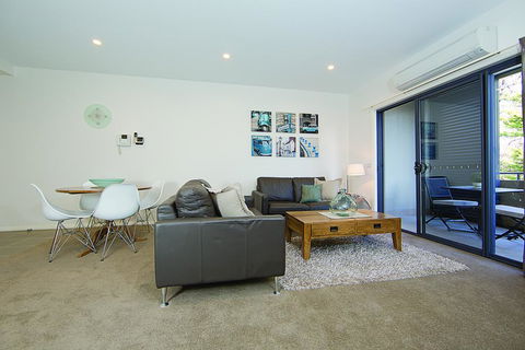 Accommodate Canberra- Domain Parliamentary Triangle - Australia Accommodation 1