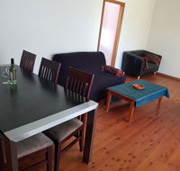 Accommodation Sydney North Shore Frenchs Forest 3 bedroom House - Australia Accommodation