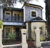 Adelaide Mackinnon - Australia Accommodation