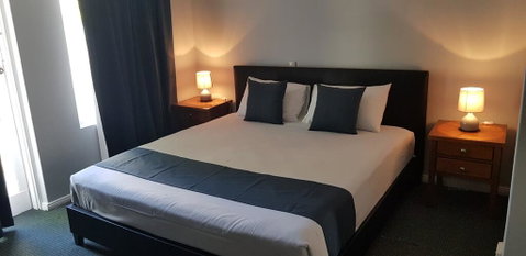 Adelaide Pulteney Motel - Australia Accommodation 0