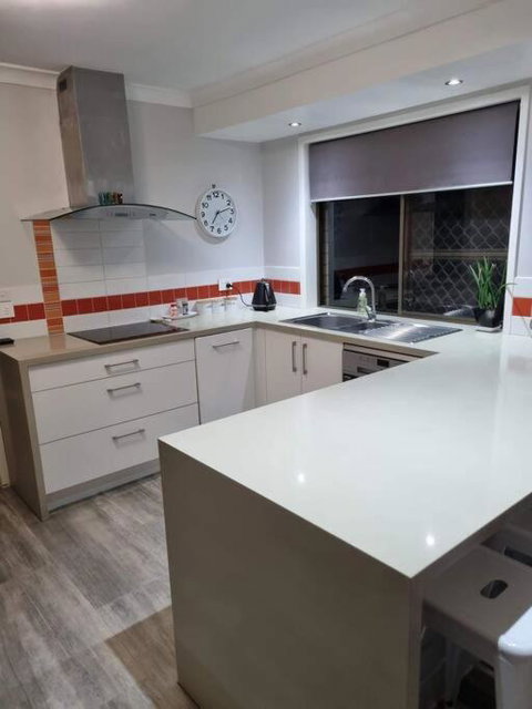 Duncannon - Durack Large Family Home Pets - Australia Accommodation 3