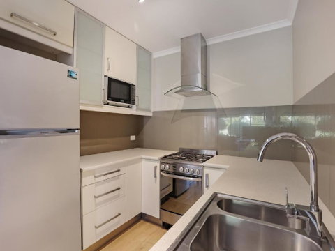 Eagle Heights Holiday Units - Australia Accommodation 4