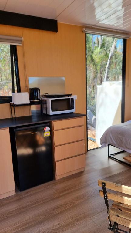 Echidna Ridge By Tiny Away - Australia Accommodation 4