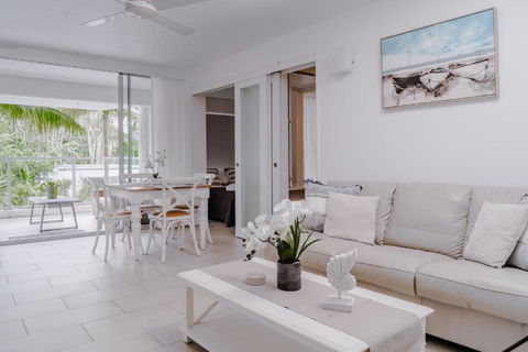 DRIFT PALM COVE- Private 2 Bed -Apartment 2204 - Australia Accommodation 2