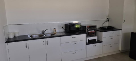 ENGEDI - Australia Accommodation 4