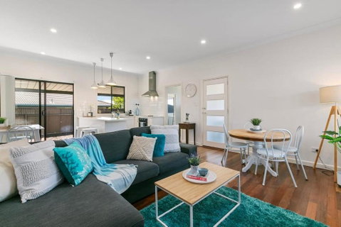 Entire Home In Sturt, Free Parking - Australia Accommodation 1